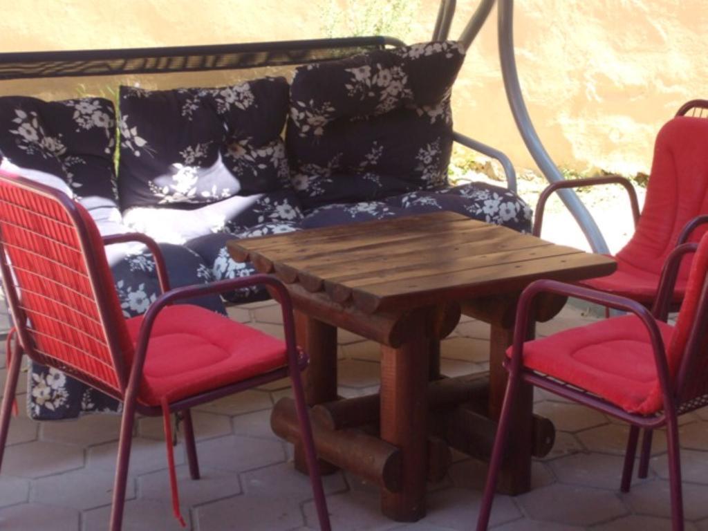 Rooms Milin Lagum Irig Экстерьер фото