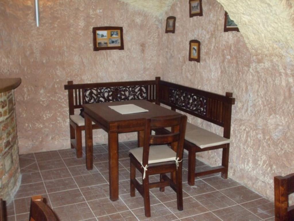 Rooms Milin Lagum Irig Экстерьер фото
