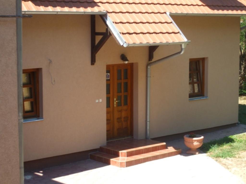 Rooms Milin Lagum Irig Экстерьер фото