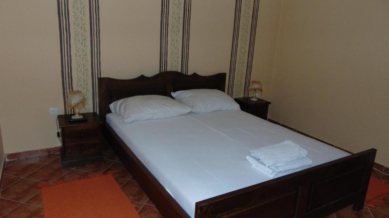 Rooms Milin Lagum Irig Экстерьер фото